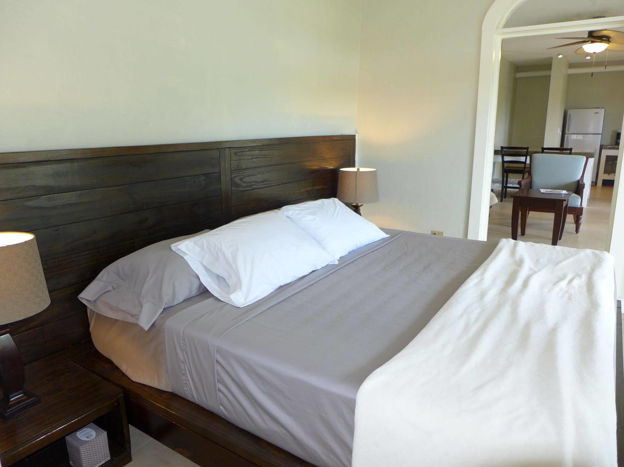 Two Sandals - A Boutique Hotel 나사렛 외부 사진